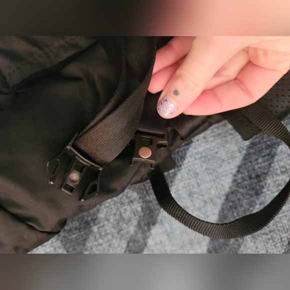 Camelback Pivot Rolltop Pack - Picture 5 of 12